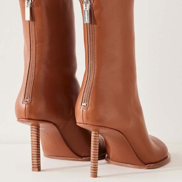 Jacquemus Tan Square Toe Boots - Picture 3 of 16